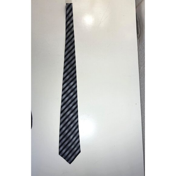 Men Silk Ties Set Of 3 - Classic Stripes & Geometric Patterns - Picture 5 of 10